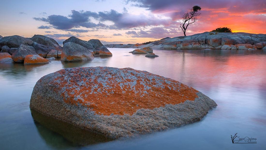 photograph of Bay of Fires sunrise