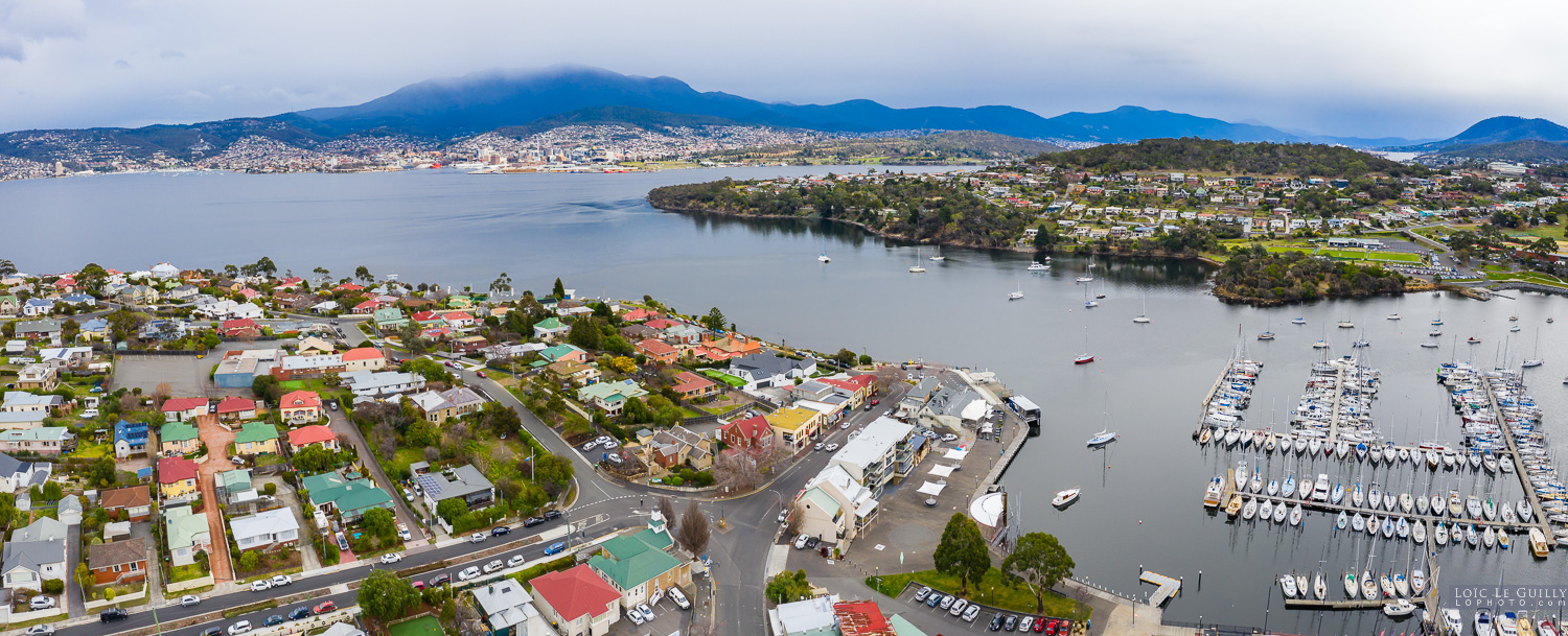 photograph of Aerial view of Bellerive