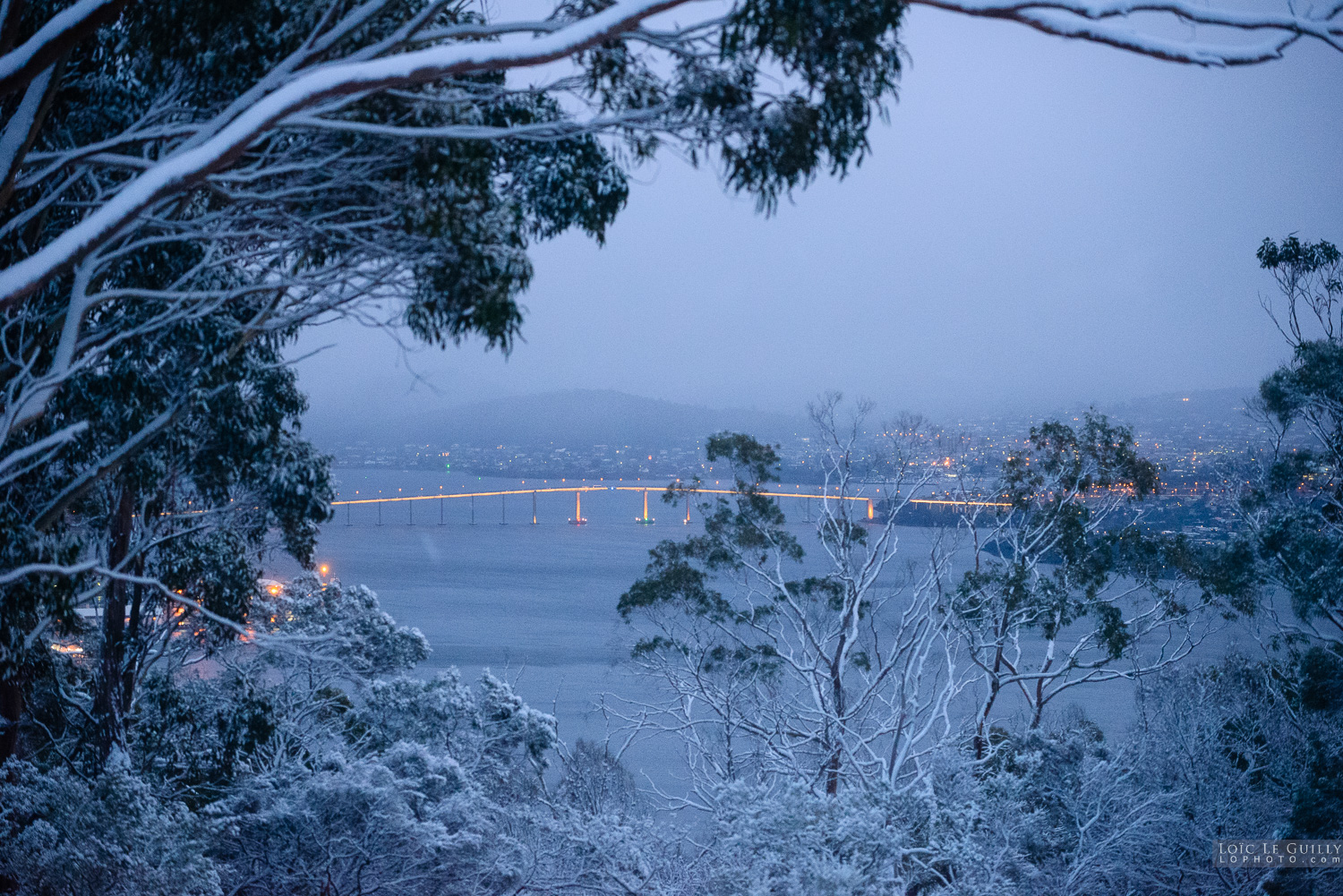photograph of Snow in Hobart. 03 August 2015