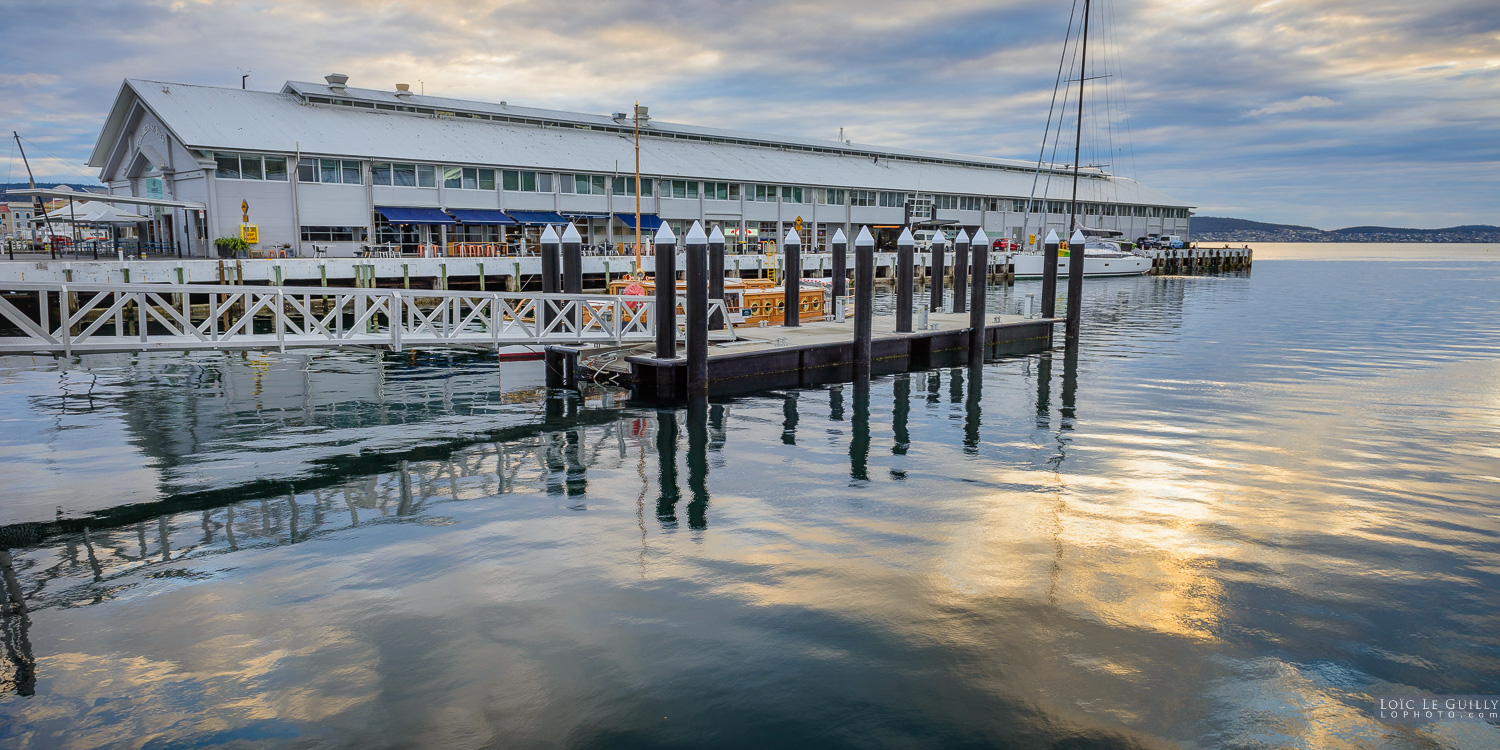 photograph of Sunrise near Elizabeth St Pier